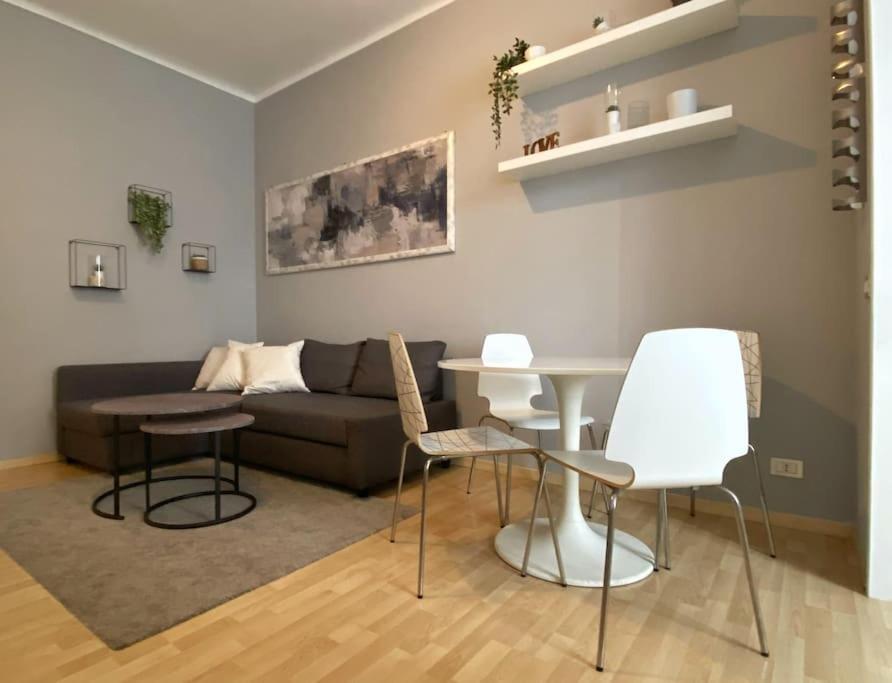 Chic Design Flat In Piero Della Francesca Διαμέρισμα Μιλάνο Εξωτερικό φωτογραφία