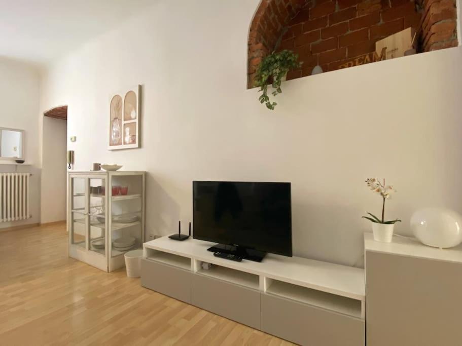Chic Design Flat In Piero Della Francesca Διαμέρισμα Μιλάνο Εξωτερικό φωτογραφία
